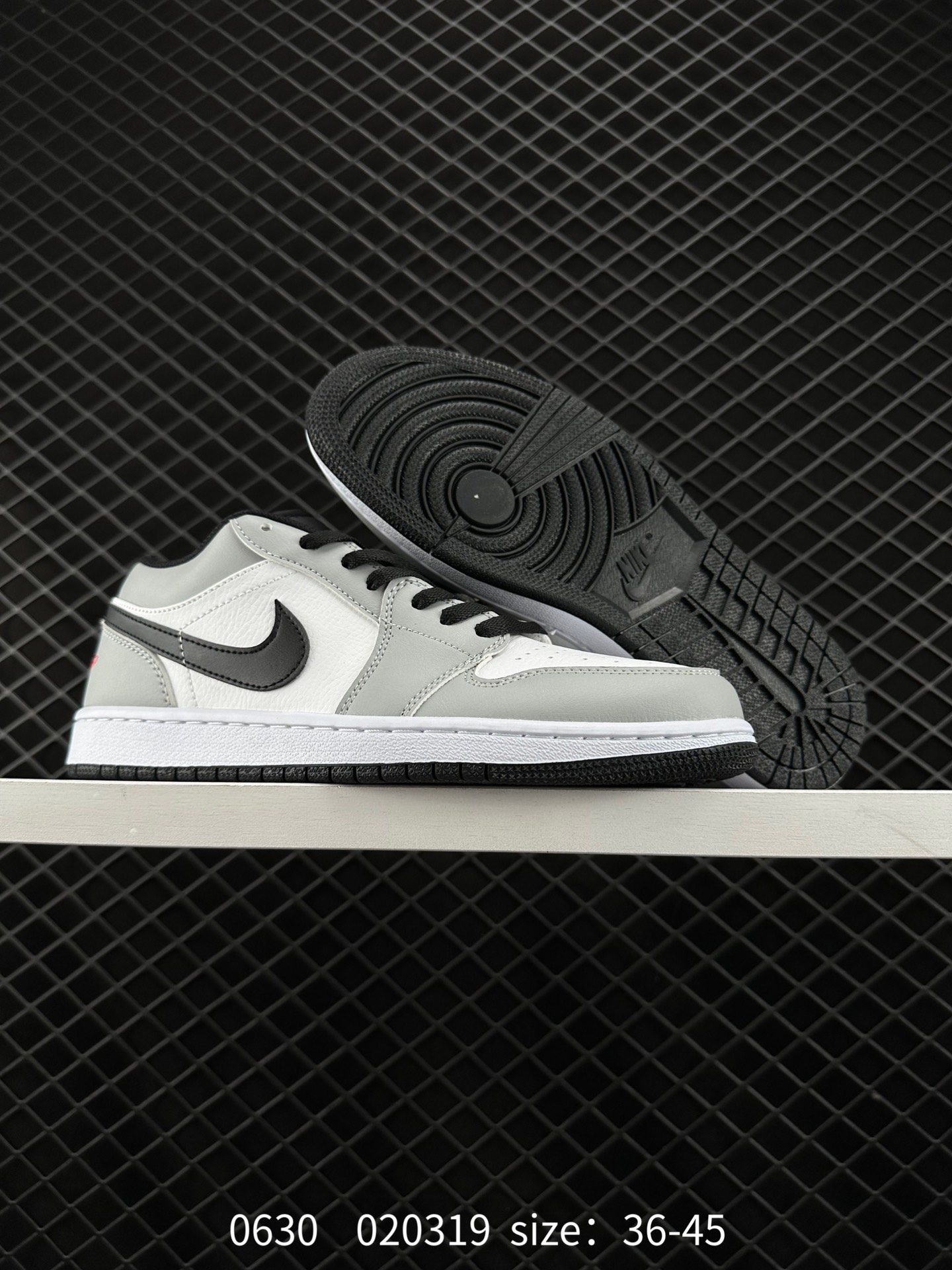 Air Jordan 1 Low AJ1